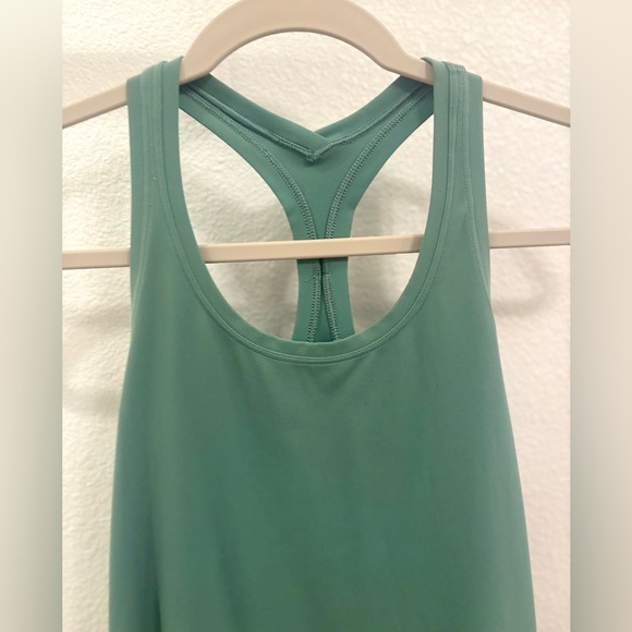 LULULEMON Racerback Tank 💚 - Picture 3 of 6
